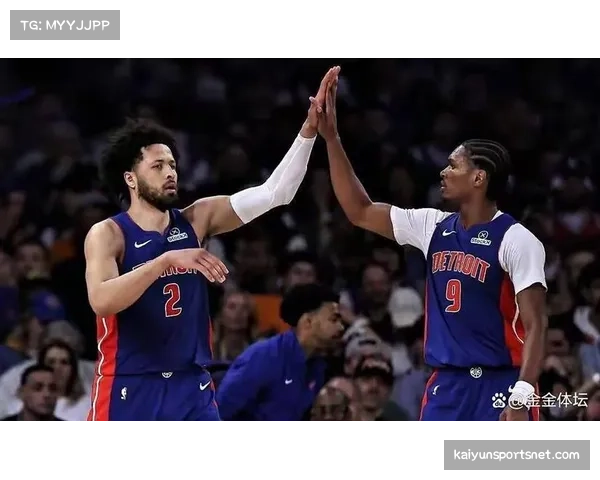 康宁汉姆砍下21+7+9，助活塞迎来本赛季首胜